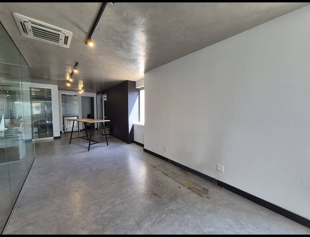520M² OFFICE TO LET IN SANDTON CENTRAL